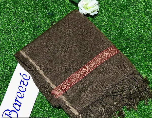 Elevate Your Style with Bareeze Men's Velvet Kotrai Shawl – Luxurious Fashion for Every Occasion