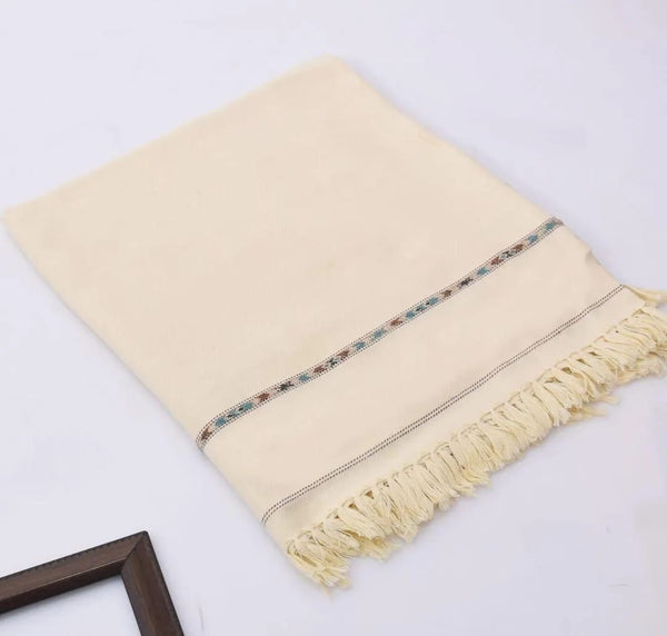 Luxurious 1 pc plain wool shawl